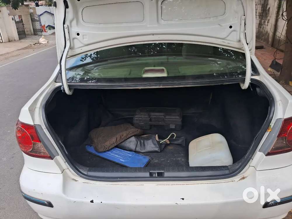 Ac Good  Working Condition New Battery