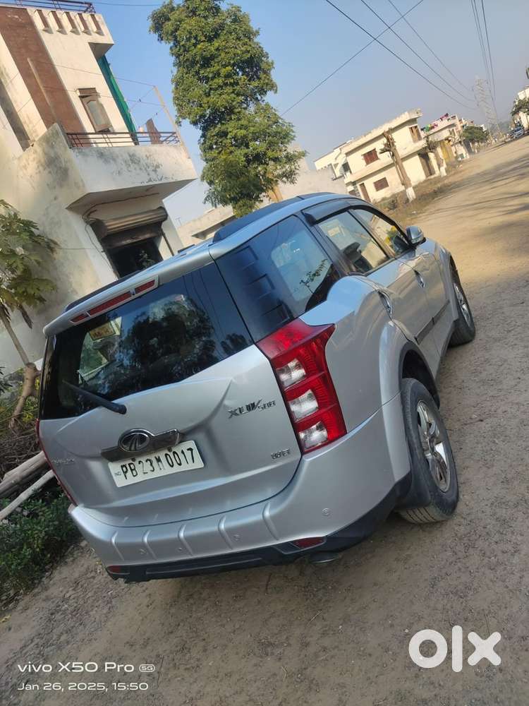 Mahindra Xuv500 Petrol 2012