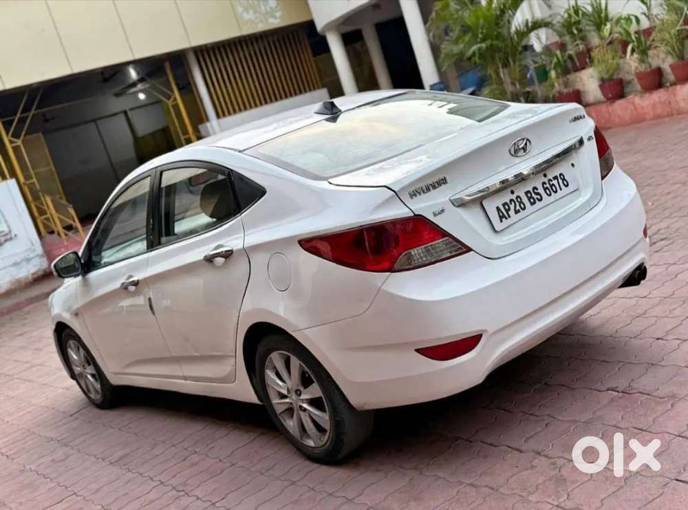 Hyundai Verna 2011 Diesel 72000 Km Driven