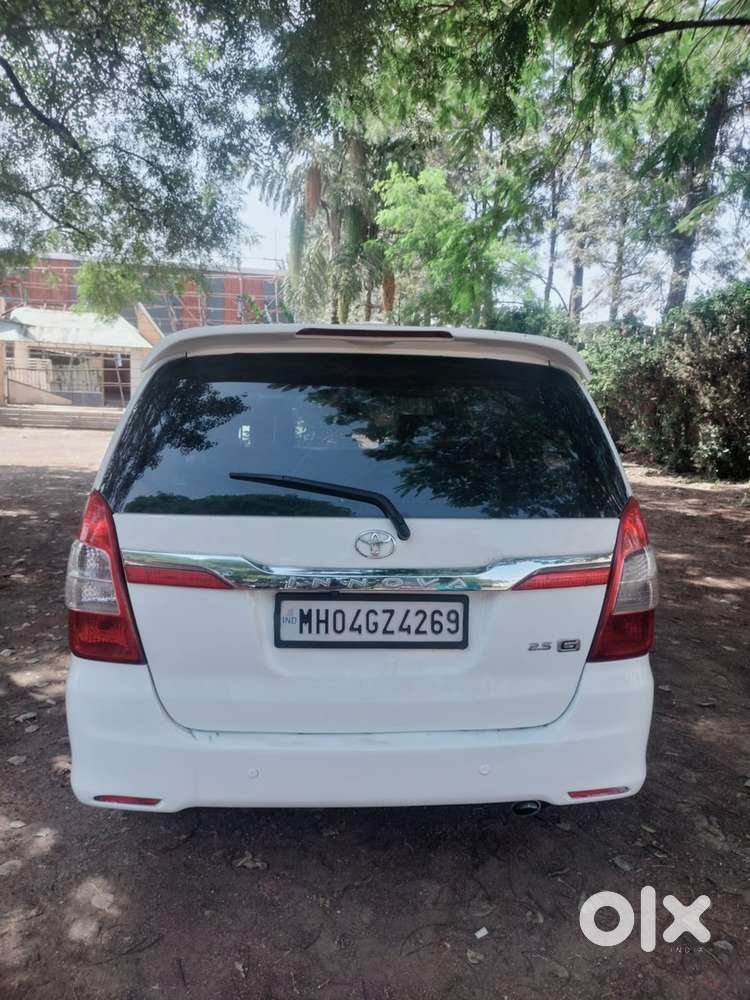 Toyota Innova 2015 Diesel Well Maintained