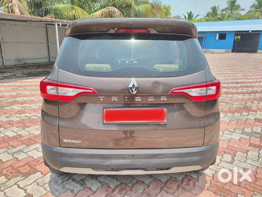 Renault Triber, 2022, Petrol