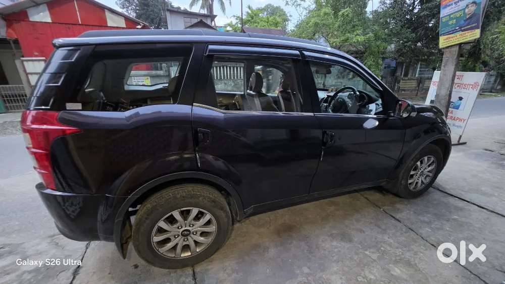 Xuv 500,w10 In Excellent Condition