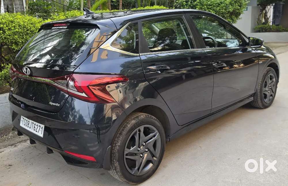 Hyundai I20 Sportz 1.2 Ivt (automatic Transmission)2023