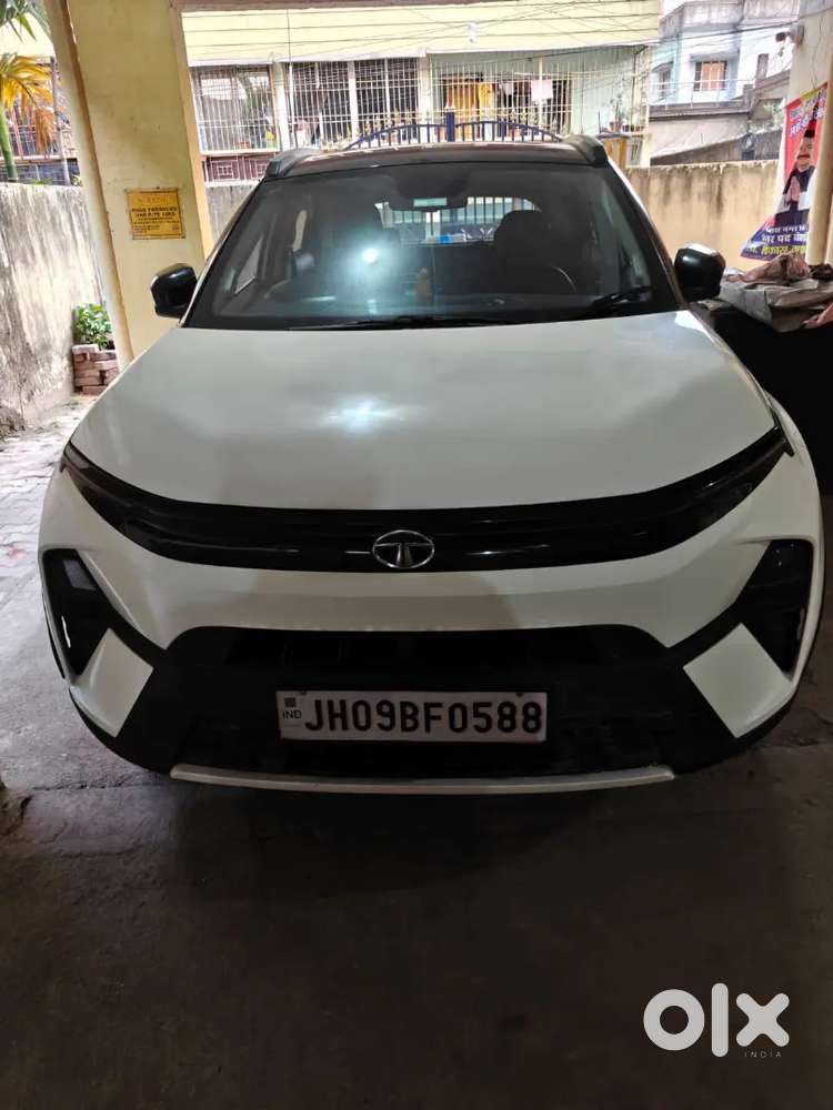 @t Bokaro Nexon Creative Plus Dt 2024 Diesel , Sunroof, Top Model