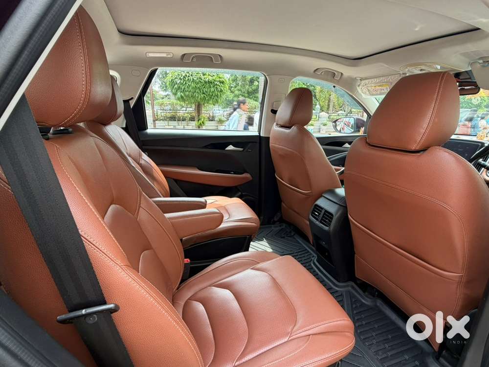 Mg Hector Plus 2022 Diesel Manual 90000 Km Driven