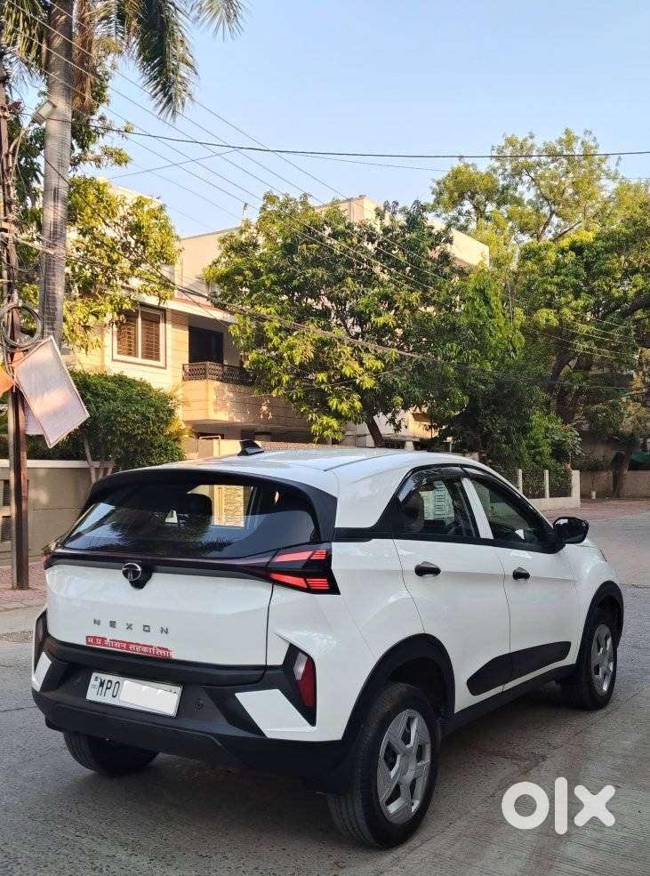 Tata Nexon 1.5 Revotorq Xz Plus (s), 2023, Diesel