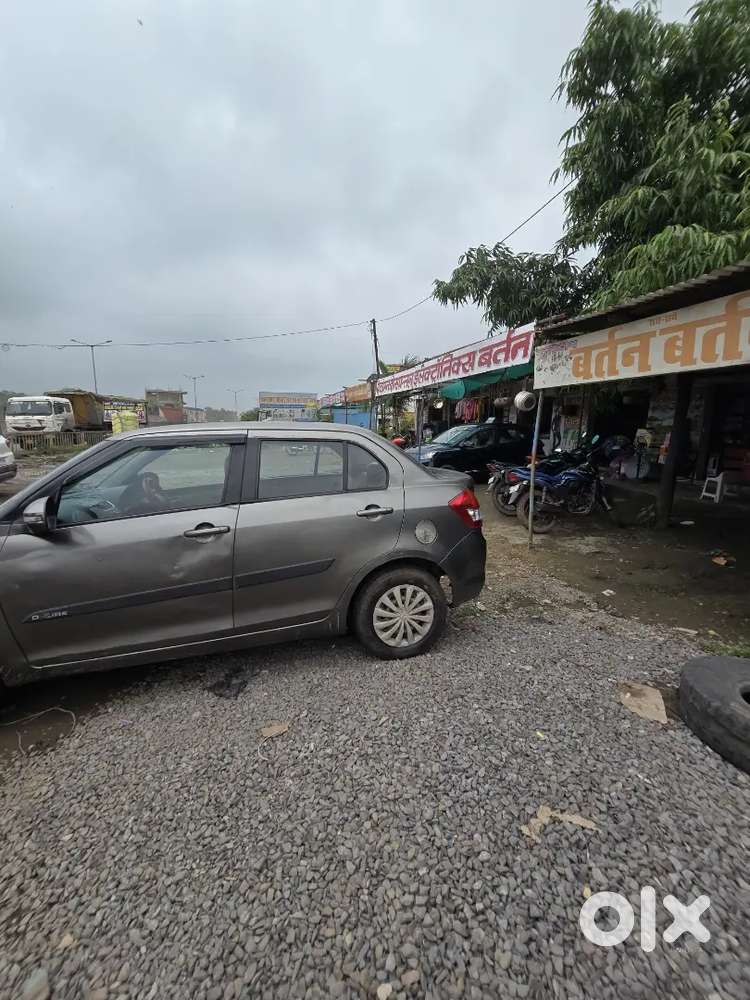 2nd Owner Maruti Suzuki Dzire 2016 Petrol