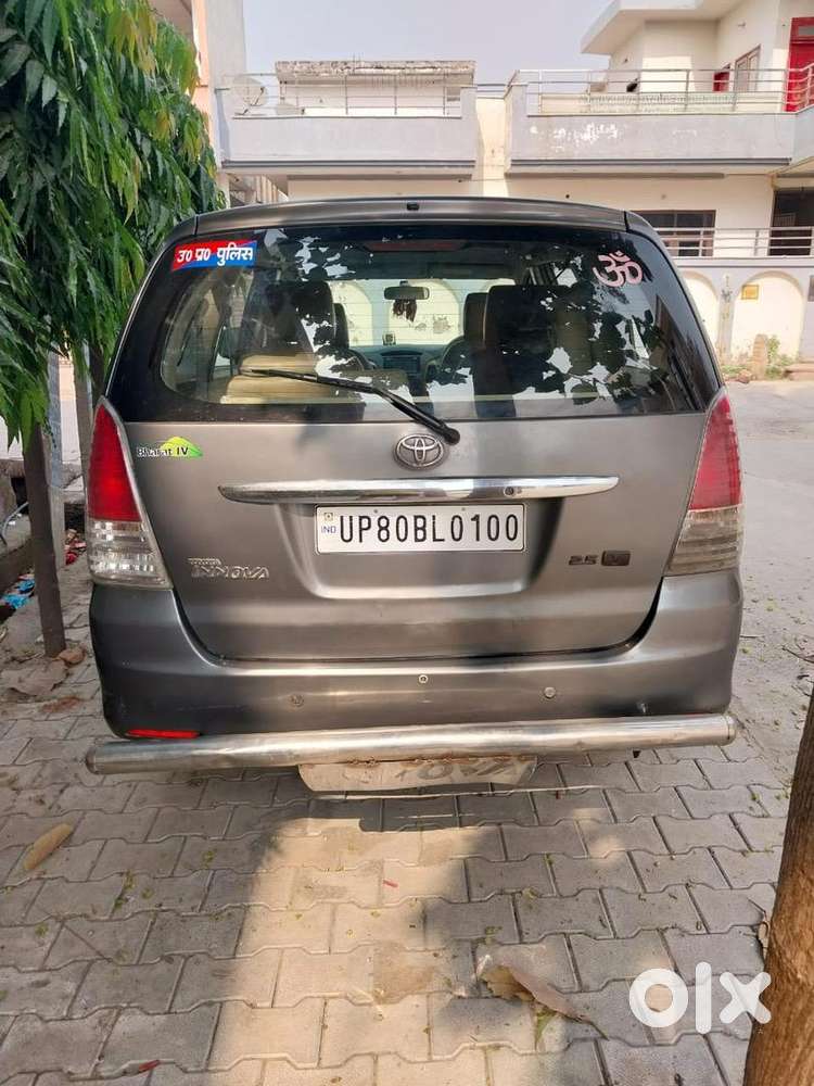 Toyota Innova 2009 Diesel Well Maintained