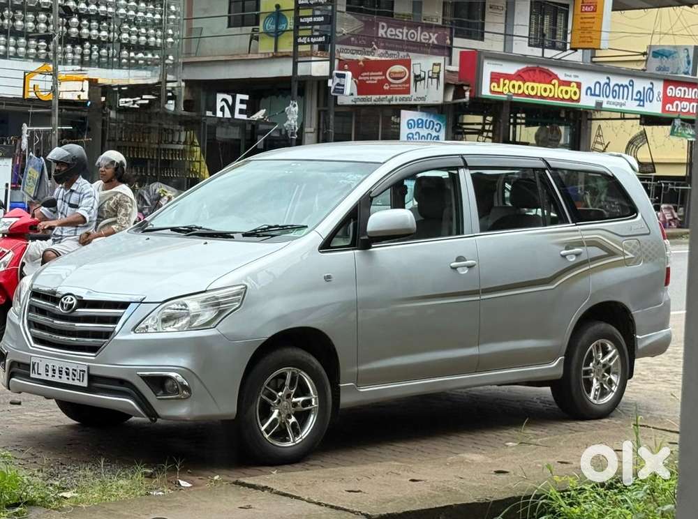 Toyota Innova Diesel 2013