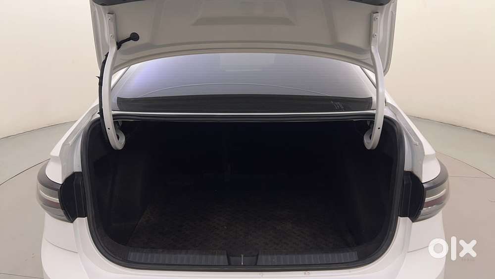 Volkswagen Virtus 1.0 Topline Tsi, 2023, Petrol