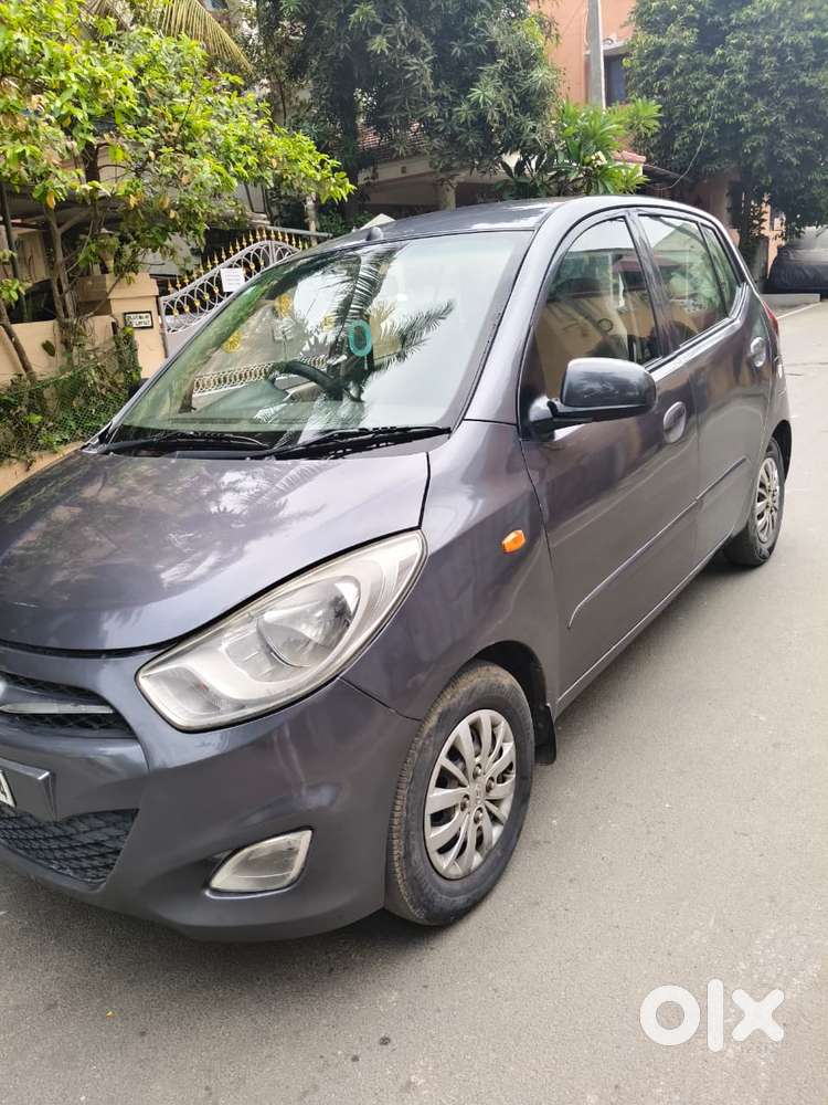 Hyundai I10 Sportz, 2014, Petrol