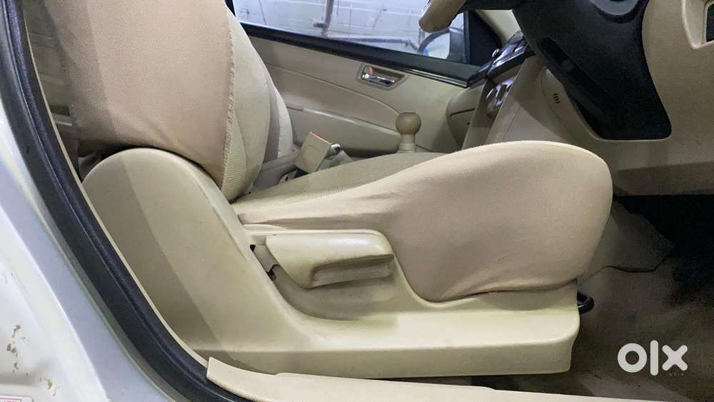 Maruti Suzuki Swift Dzire Vxi 1.2, 2015, Petrol