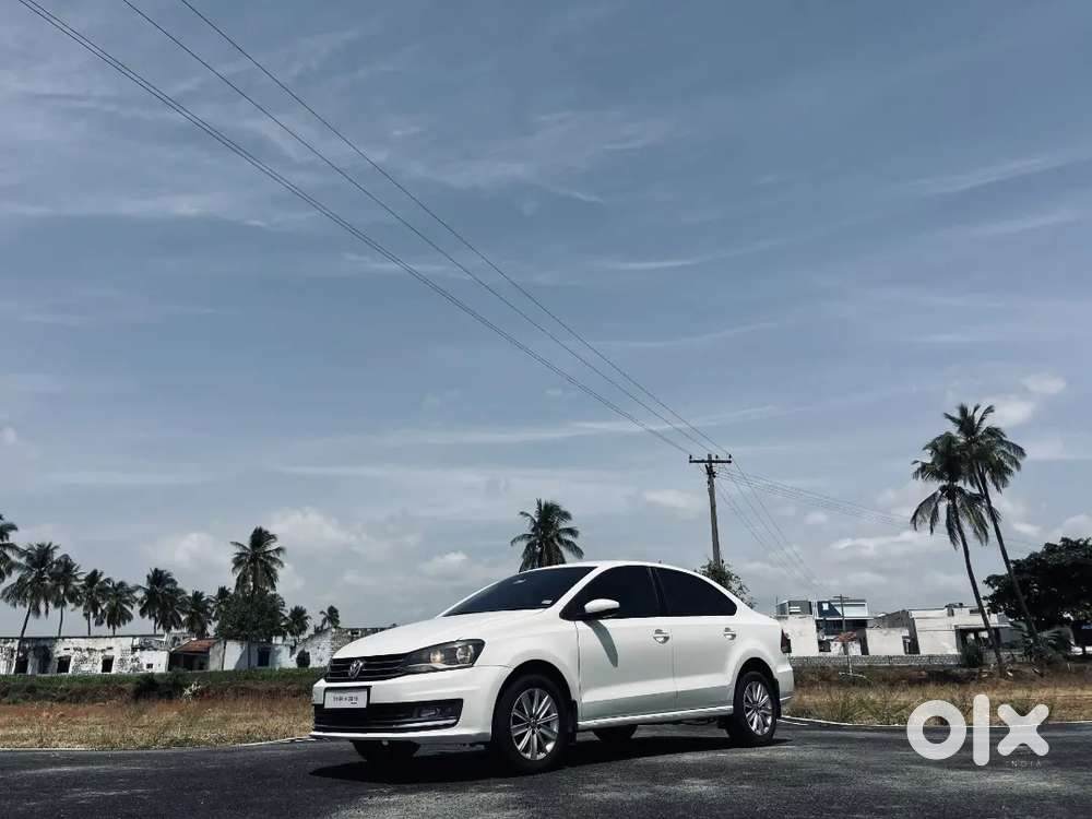 Volkswagen Vento 1.5 Highline At Dsg 2016