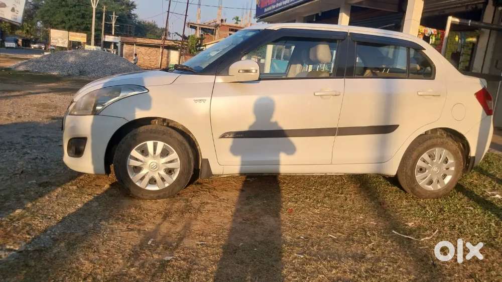 Maruti Suzuki Swift Dzire 2013 Petrol Well Maintained