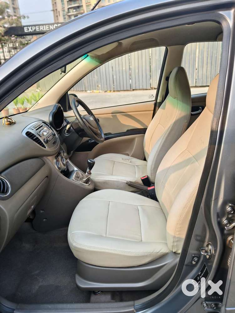 Hyundai I10 Sportz, 2012, Petrol