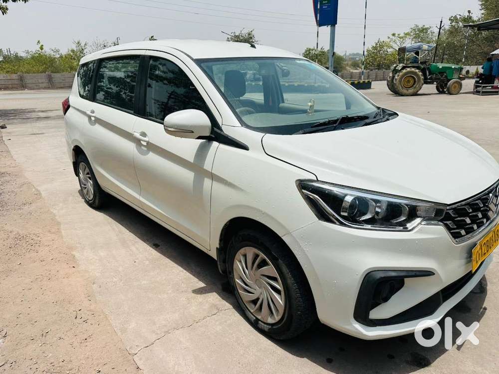 Maruti Ertiga Petrol 2024
