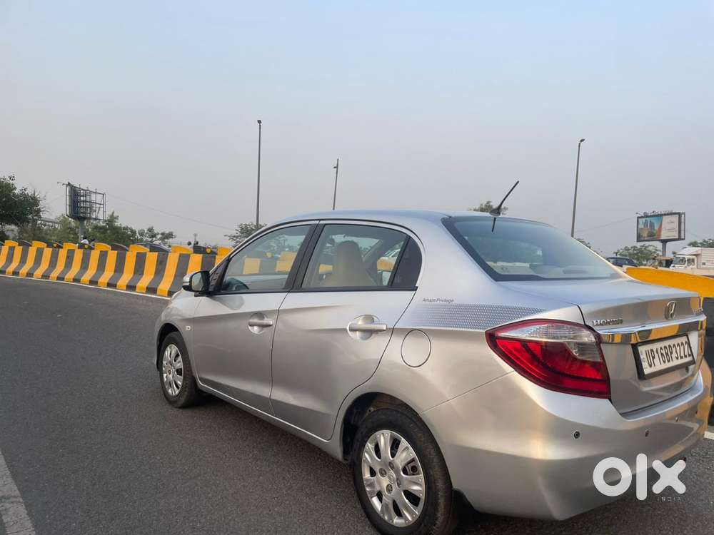 Honda Amaze I-vtec Privilege Edition, 2017, Petrol