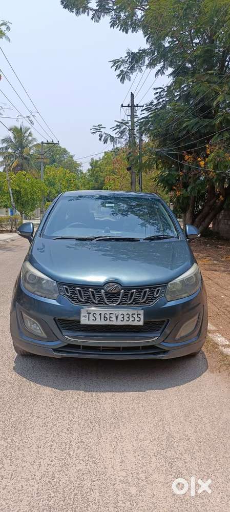 Mahindra Marazzo M8, 2018, Diesel