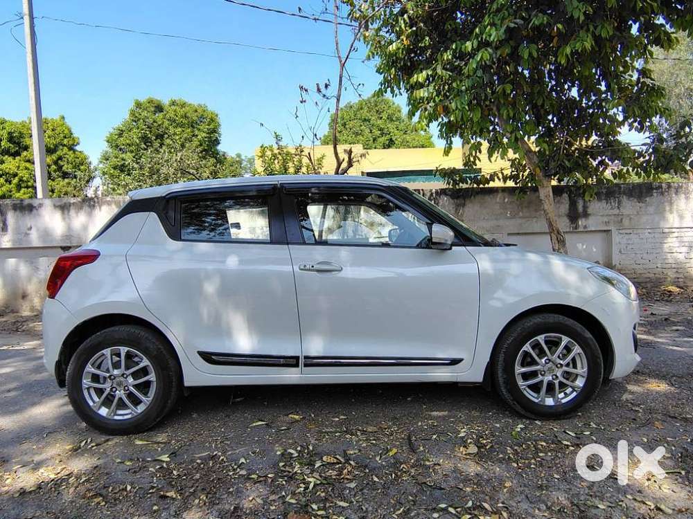 Maruti Suzuki Swift Vvt Zxi, 2023, Petrol