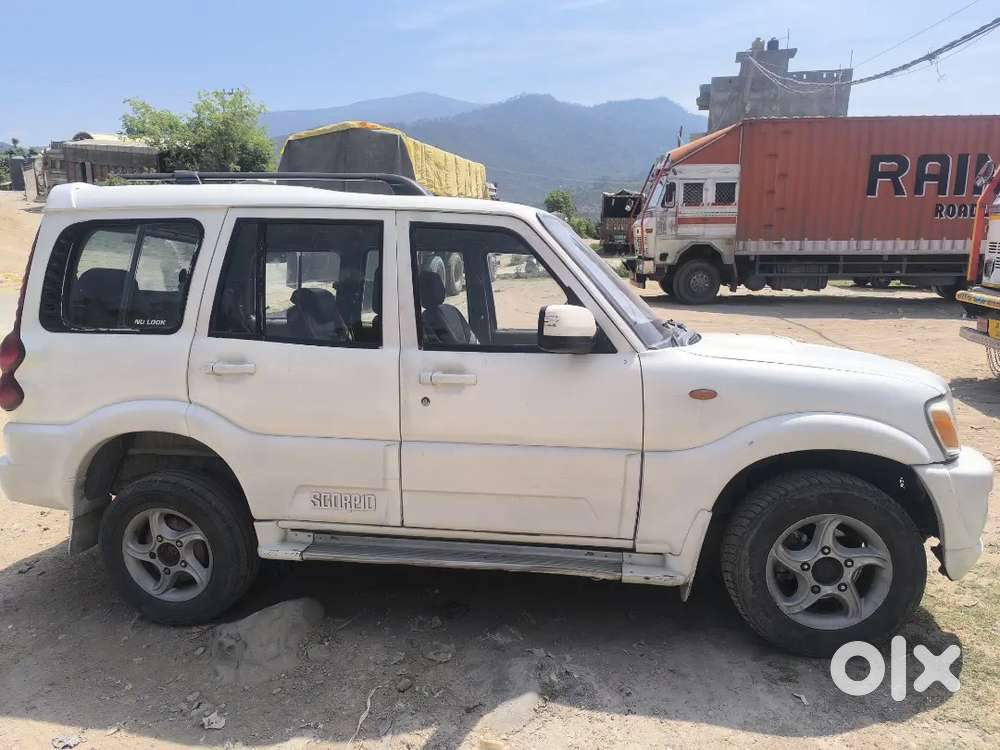 Mahindra Scorpio Classic 2010