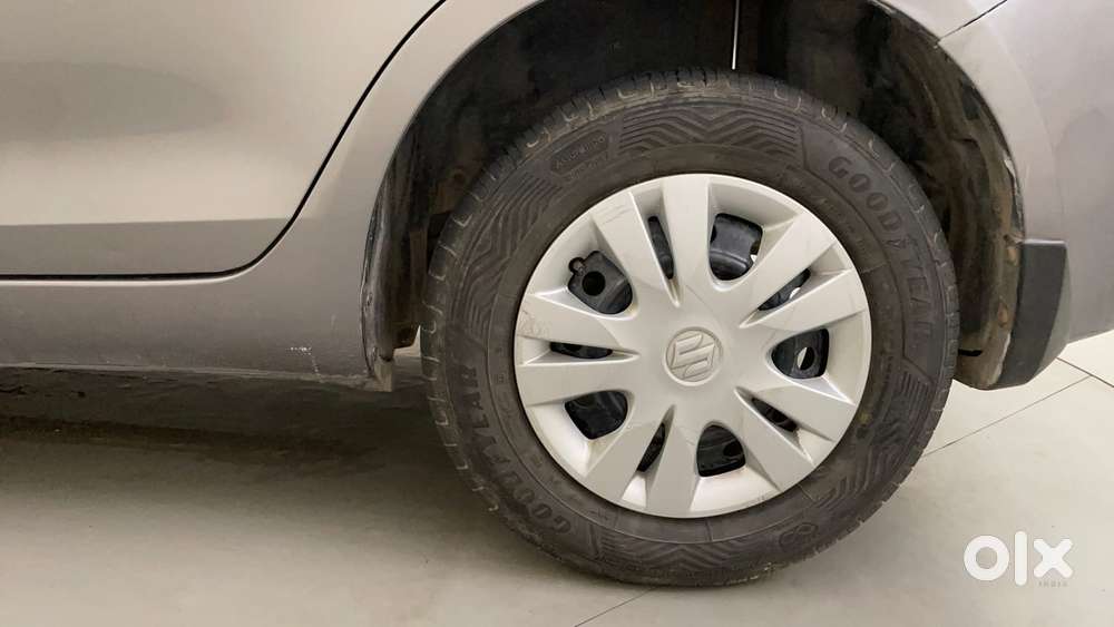 Maruti Suzuki Swift Dzire 1.3 Vxi, 2012, Petrol