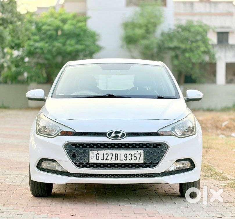 Hyundai I20 Petrol Spotz, 2017, Petrol