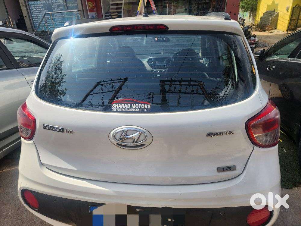 Hyundai Grand I10 Nios Sportz Diesel At, 2017, Diesel