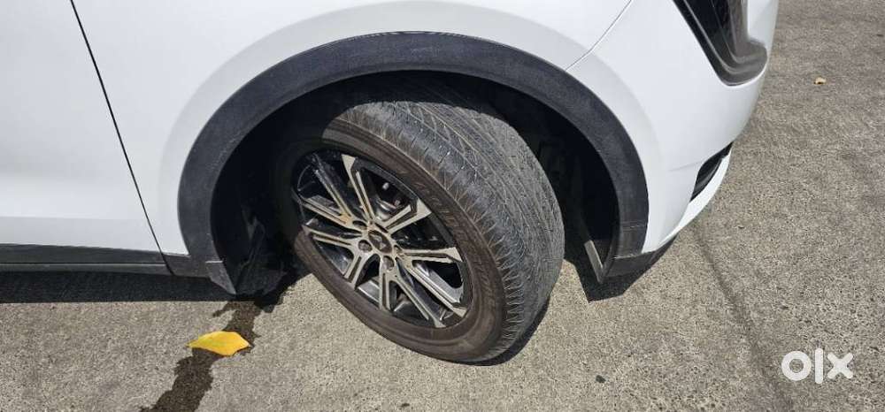 Mahindra Xuv700 2.2 Ax 7 Diesel At Str, 2023, Diesel