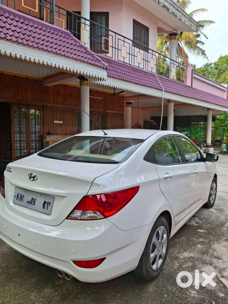 Hyundai Verna For Sale