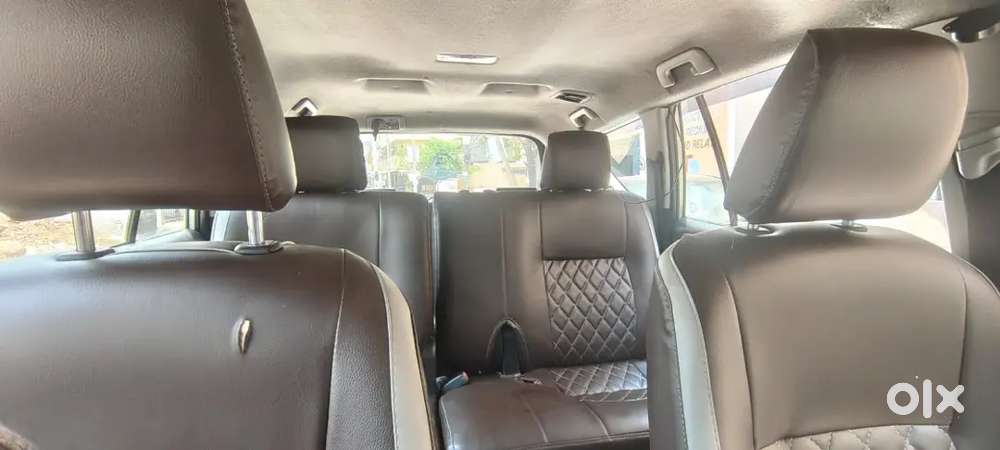 Toyota Innova Crysta 2019