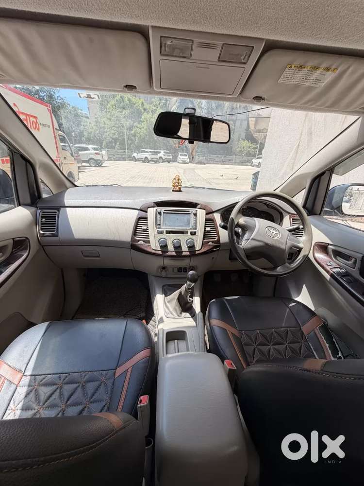 Toyota Innova 2.0 Gx 8 Seater Bs Iv, 2014, Petrol