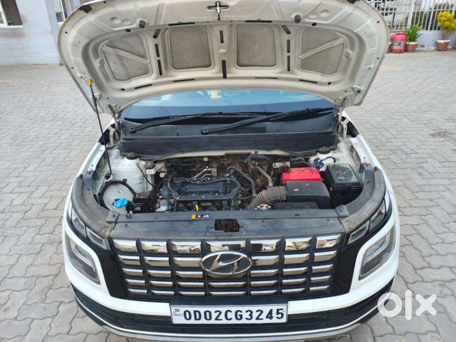 Hyundai Venue, 2023, Petrol