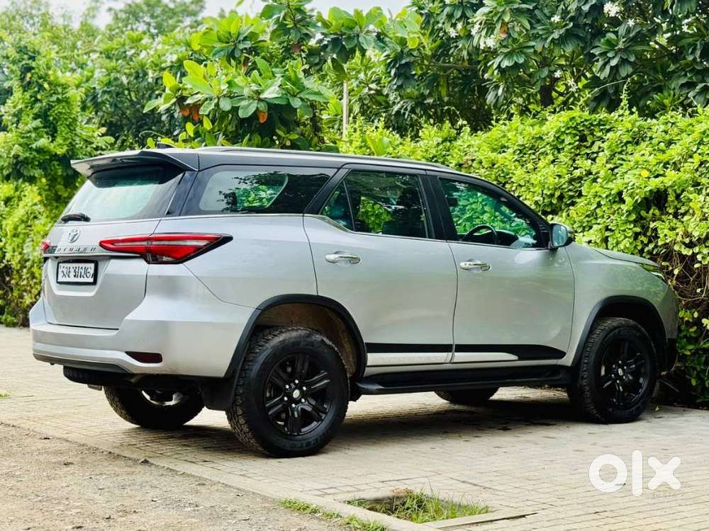 Toyota Fortuner Leader Edition (at), 2025, Diesel