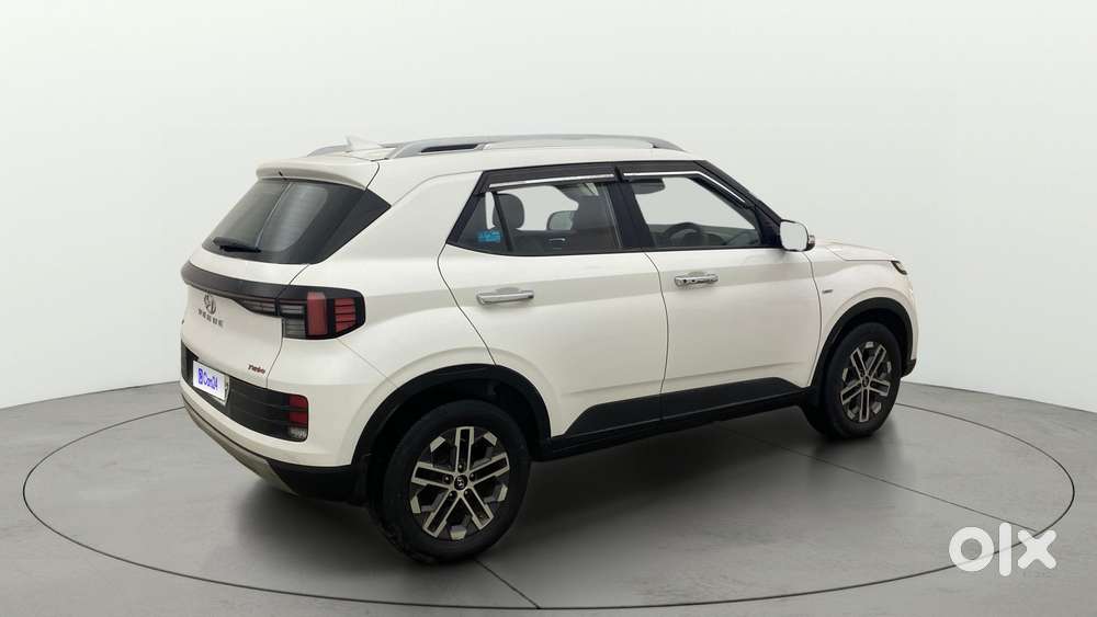 Hyundai Venue 1.0 Sx (o) Turbo Imt, 2023, Petrol