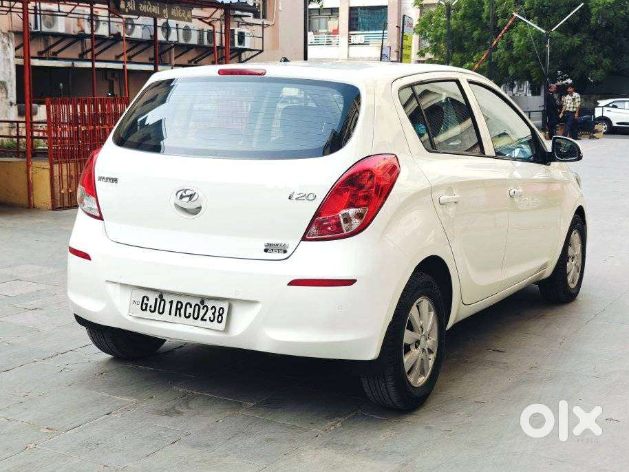 Hyundai I20 Sportz 1.2 Bs-iv, 2013, Petrol