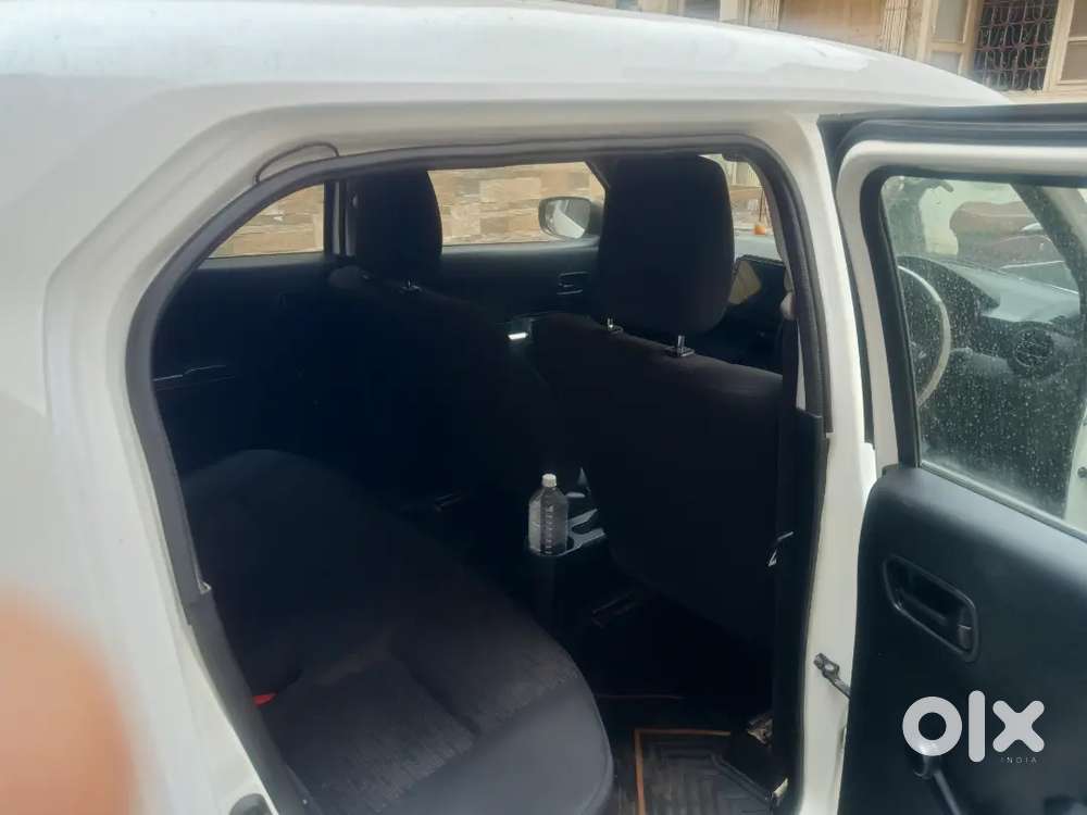 Maruti Suzuki Ignis 2019 Sigma Petrol Manual