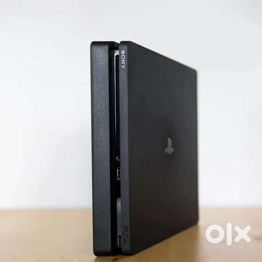 Play Station 4