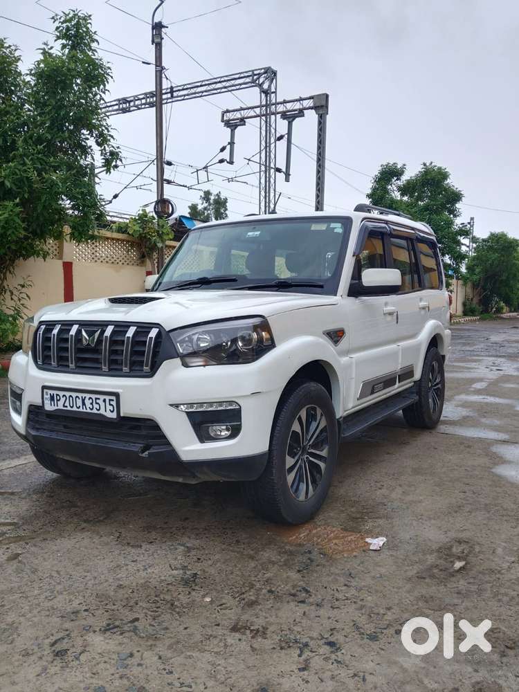 Mahindra Scorpio Classic 2.2 S 11 Mt 7 Str, 2020, Diesel