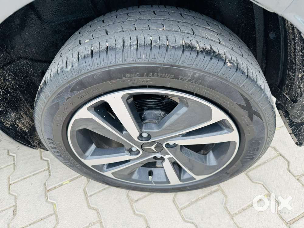 Tata Altroz 1.2 Xma Plus, 2021, Petrol