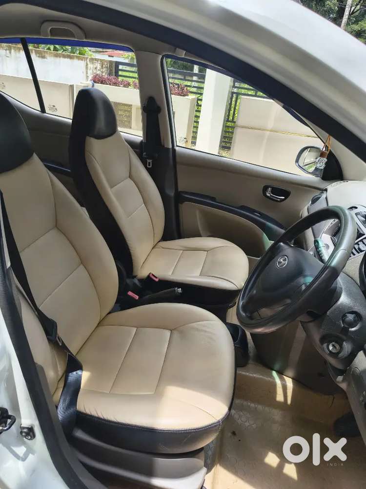Hyundai I10 Sportz 2011