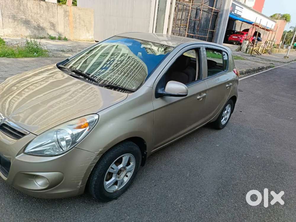 I20 Sportz This With Android 10.11inch Screen Installed