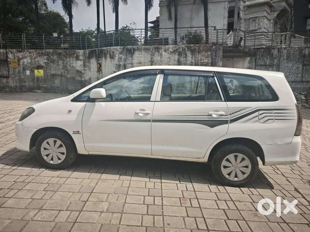 Toyota Innova 2.5 V 7 Str, 2012, Diesel