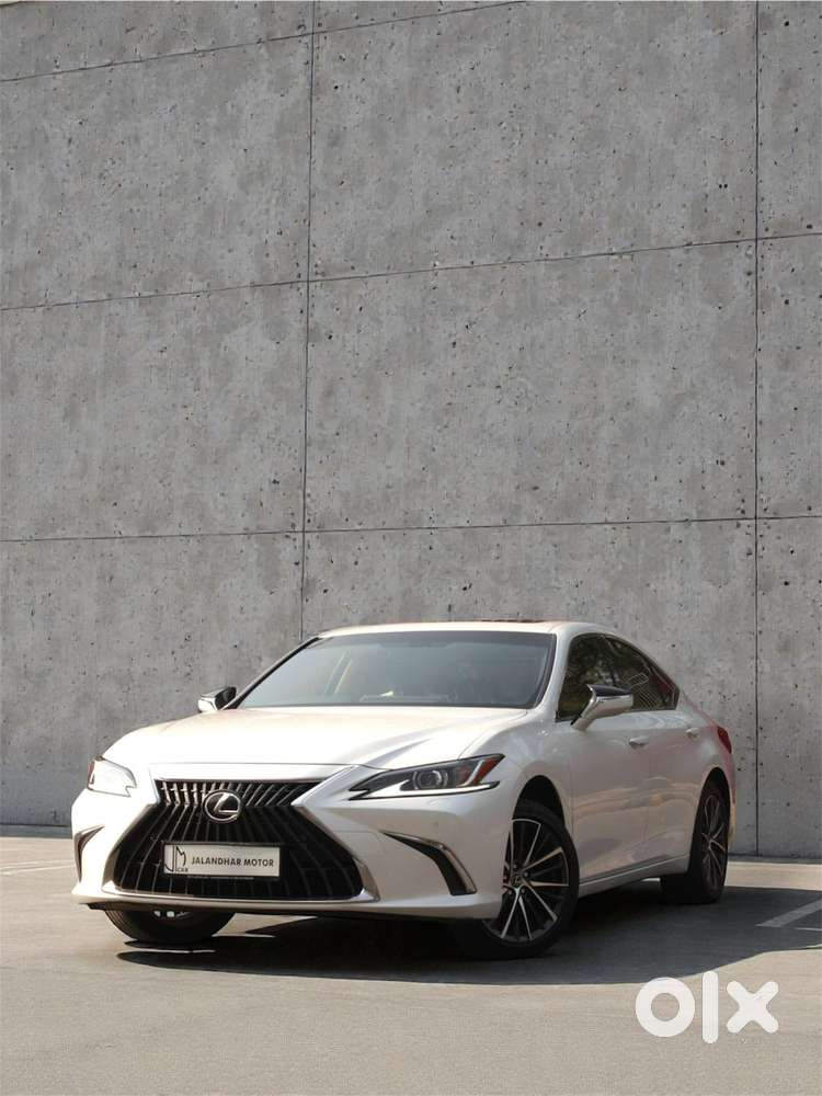 Lexus Es 300h Exquisite, 2026, Petrol