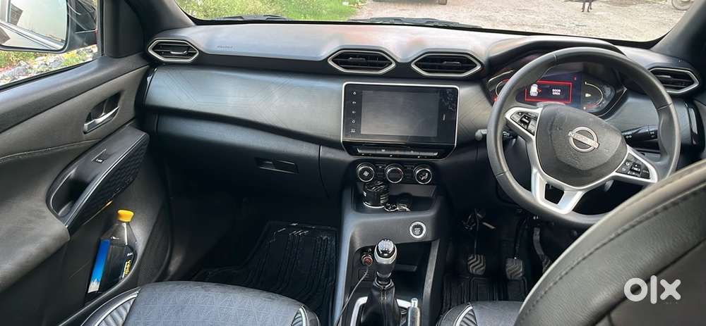 Nissan Magnite Petrol Manual 2025