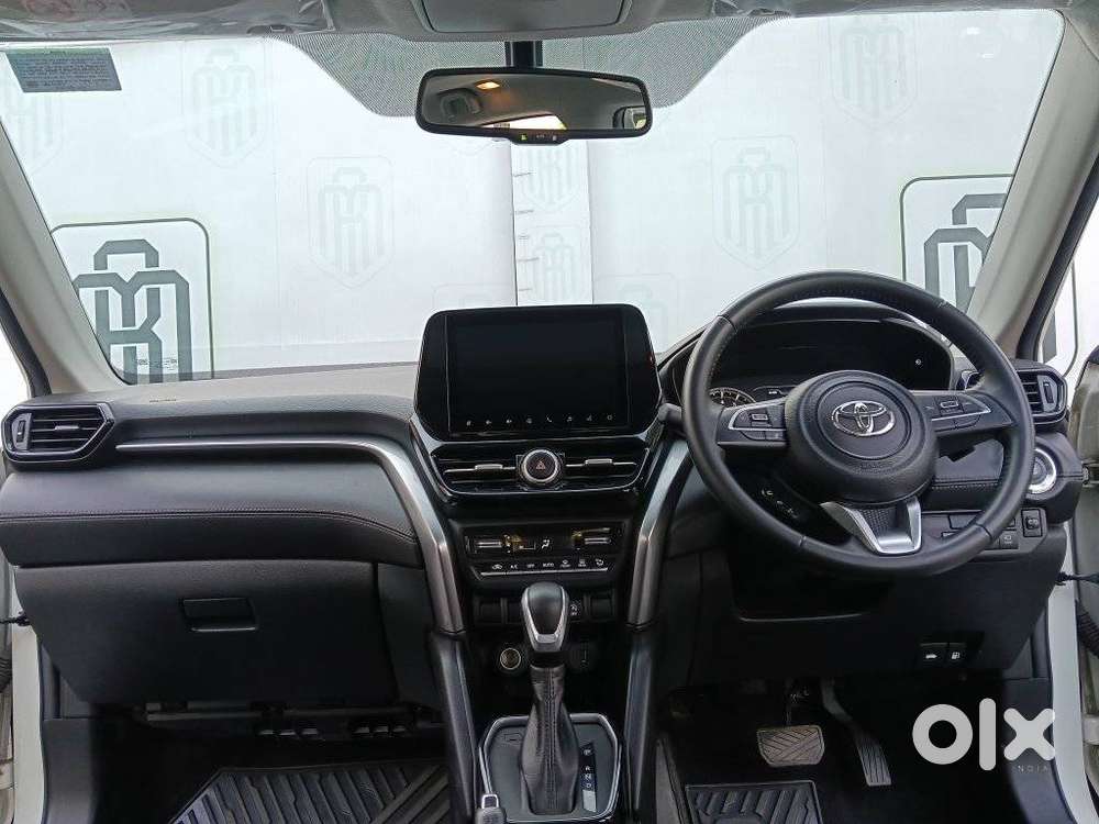 Toyota Urban Cruiser Hyryder 1.5 V Neo Drive At, 2024, Petrol