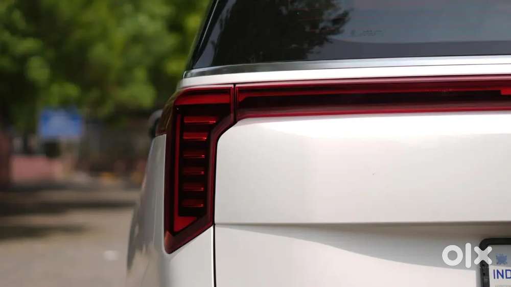 Kia Carnival Limousine 2025