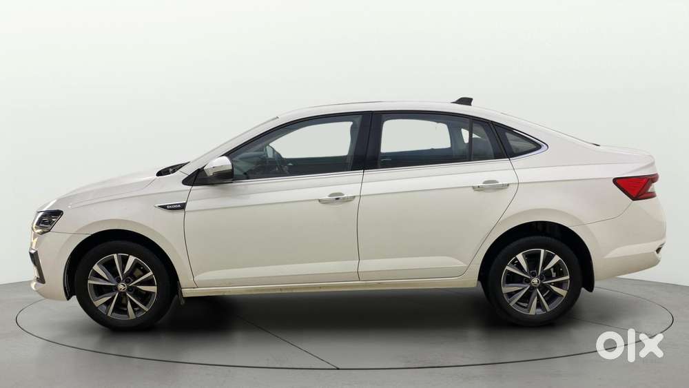 Skoda Slavia 1.0 Tsi Style At, 2022, Petrol