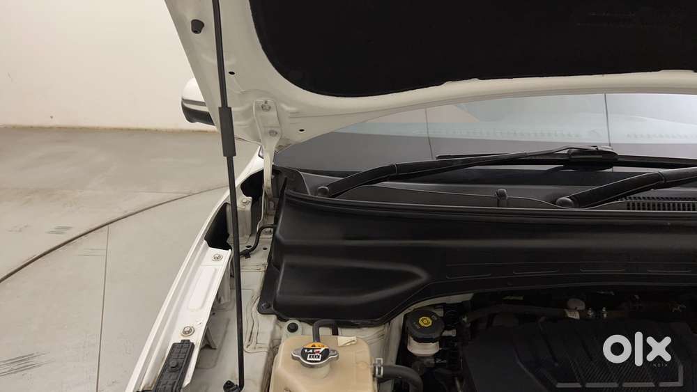 Hyundai Alcazar 1.5 Tdct Signature (o) 7s Petrol, 2023, Petrol