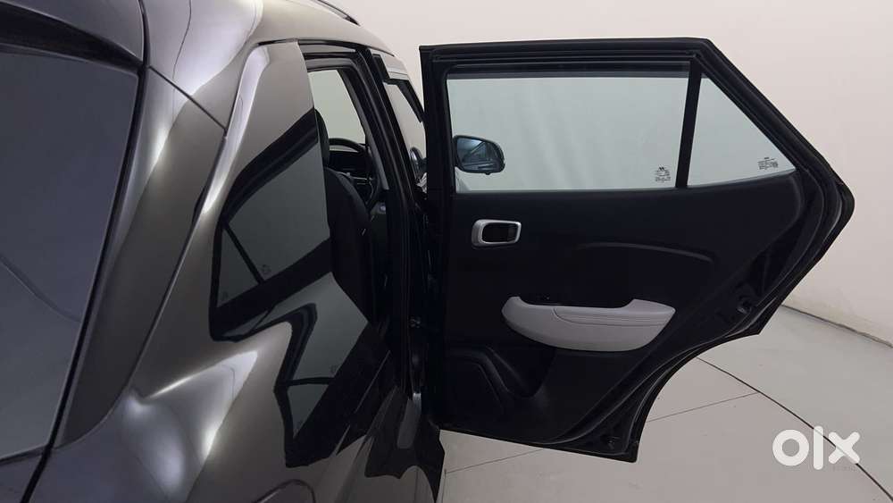 Hyundai Venue 1.0 Sx (o) Turbo Dct, 2024, Petrol