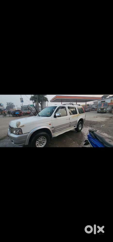 Ford Endeavour 2007 Diesel 128000 Km Driven